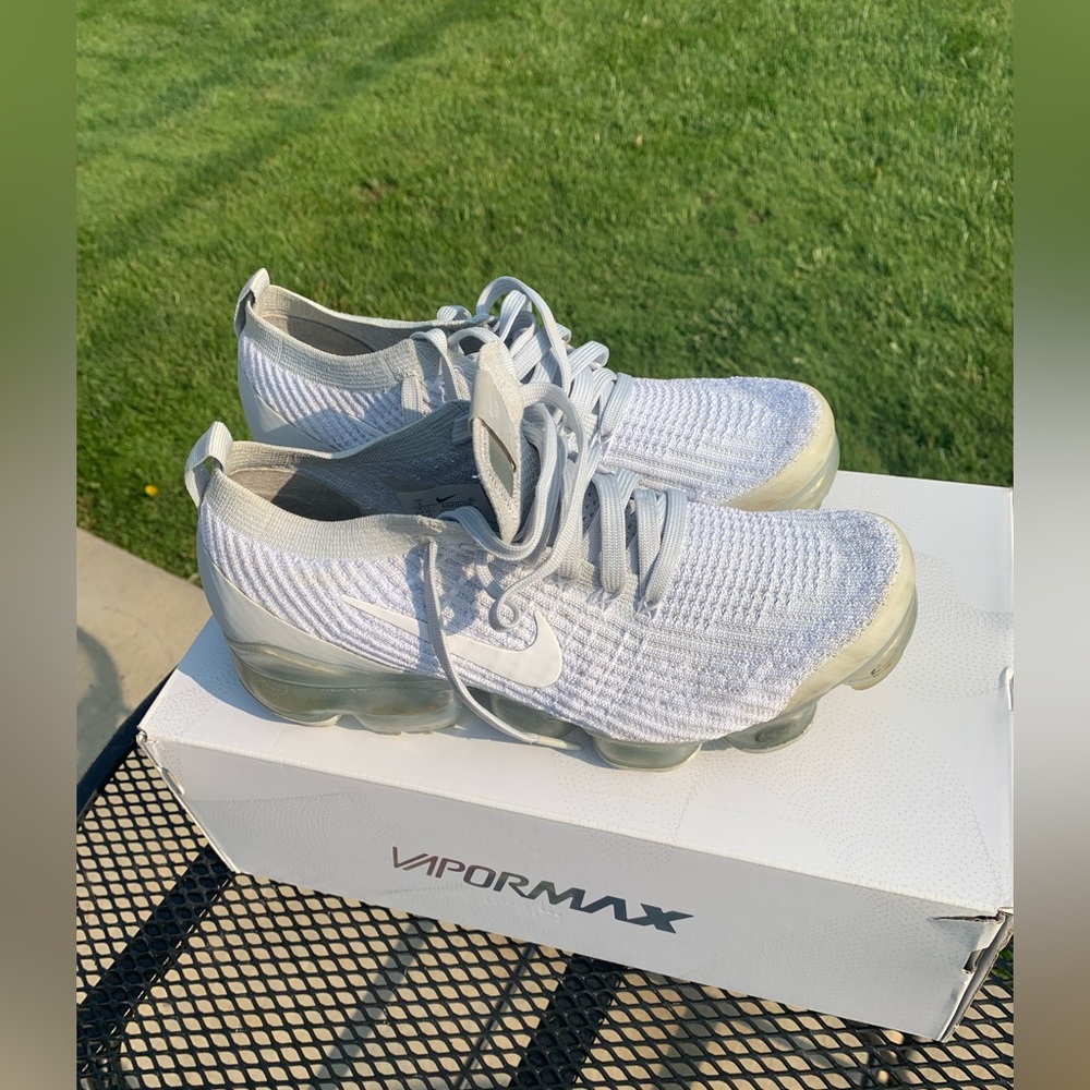 Women’s authentic Nike VaporMax Flyknit 3